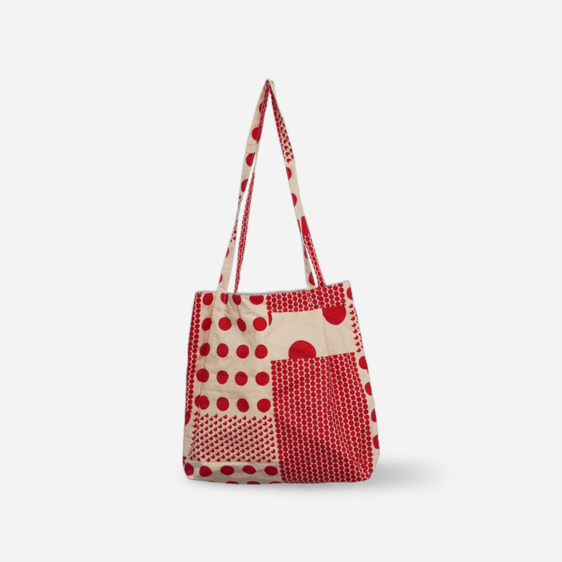 Wang Tii Doo/Red polka dot shopping bag