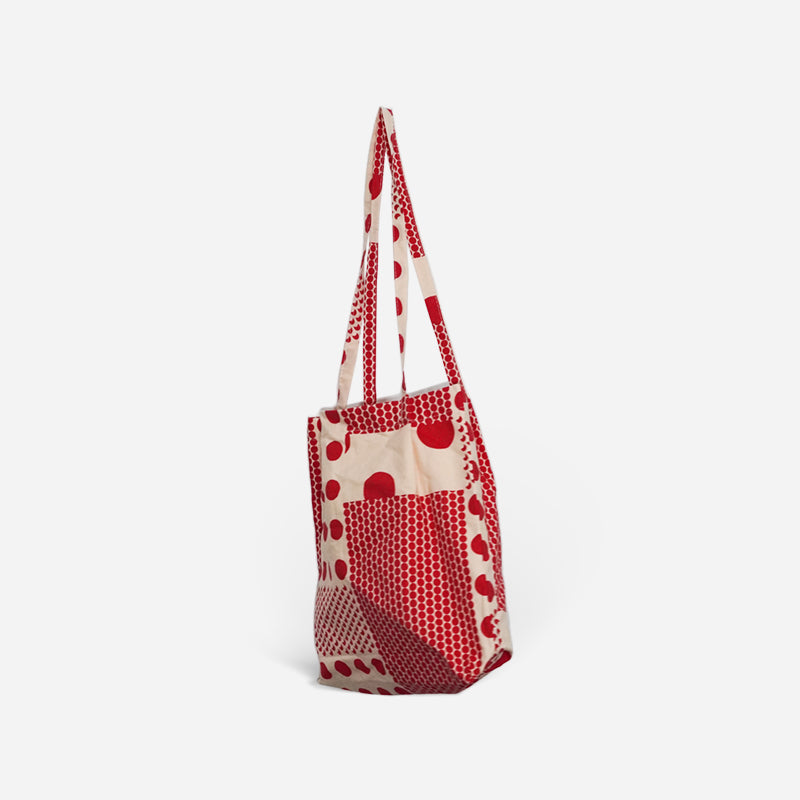 Wang Tii Doo/Red polka dot shopping bag